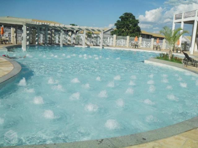 Thermas Lacqua Diroma Com Piscina De Ondas Gratis 24Horas Caldas Novas Bagian luar foto