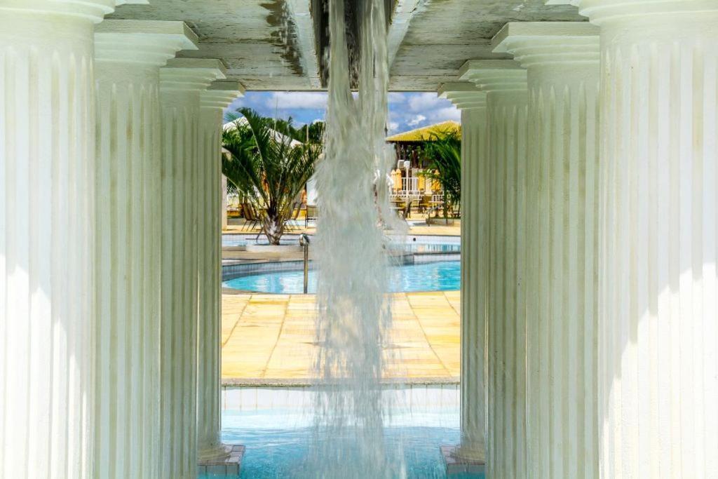Thermas Lacqua Diroma Com Piscina De Ondas Gratis 24Horas Caldas Novas Bagian luar foto