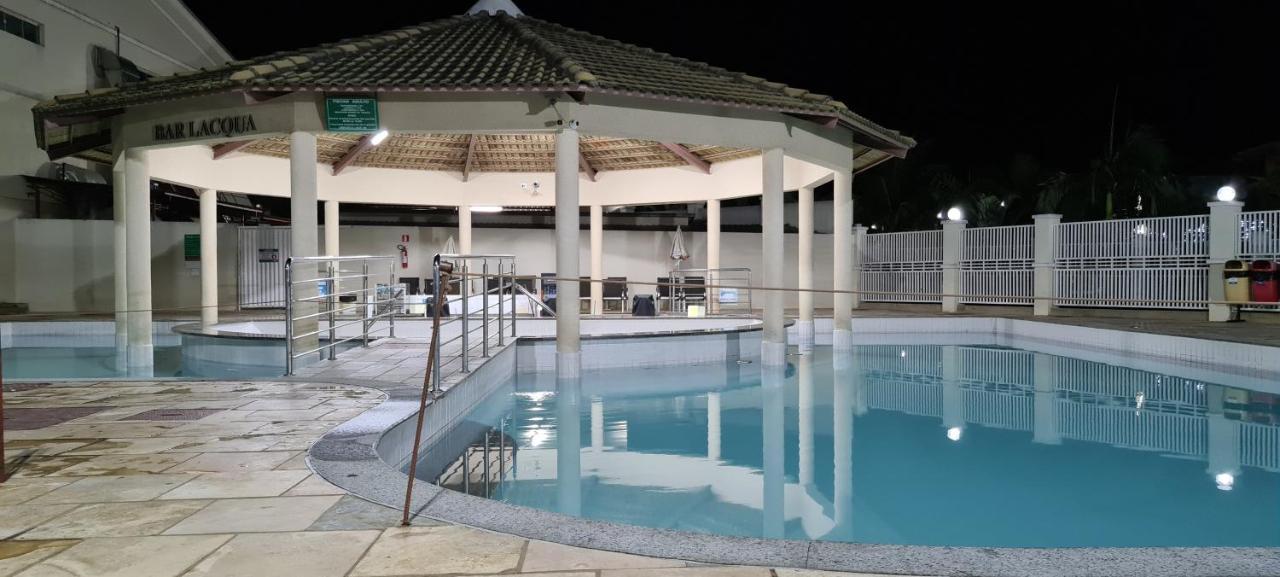 Thermas Lacqua Diroma Com Piscina De Ondas Gratis 24Horas Caldas Novas Bagian luar foto