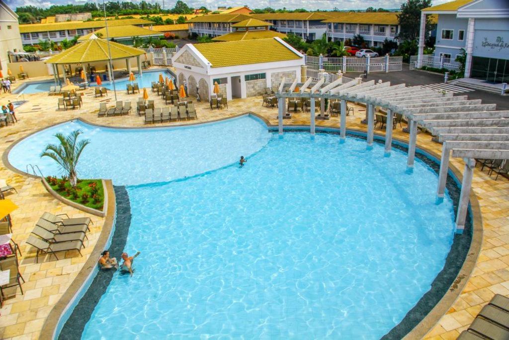 Thermas Lacqua Diroma Com Piscina De Ondas Gratis 24Horas Caldas Novas Bagian luar foto